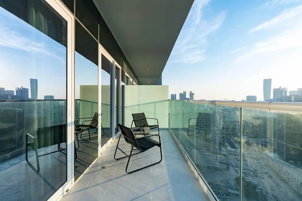 Chic Apartment With Burj Khalifa View Dubai